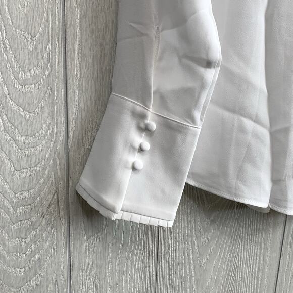 White House Black Market Button Front Tie Neck Top White Size 6 NWT - Picture 6 of 6